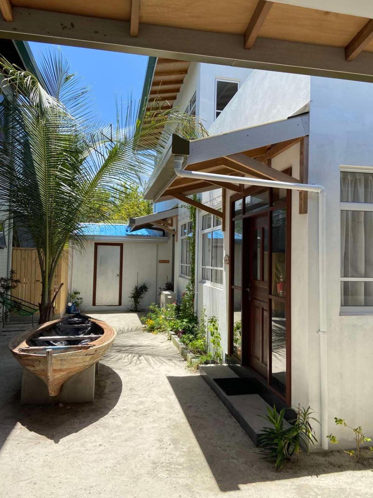 Cerulean View Residence Hanimaadhoo Island Bagian luar foto